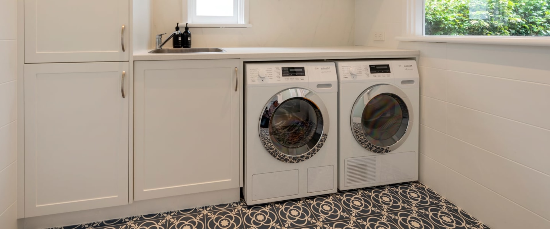 Revamping Your Laundry Room: Tips And Tricks For A Successful Home Remodeling Project In Perth
