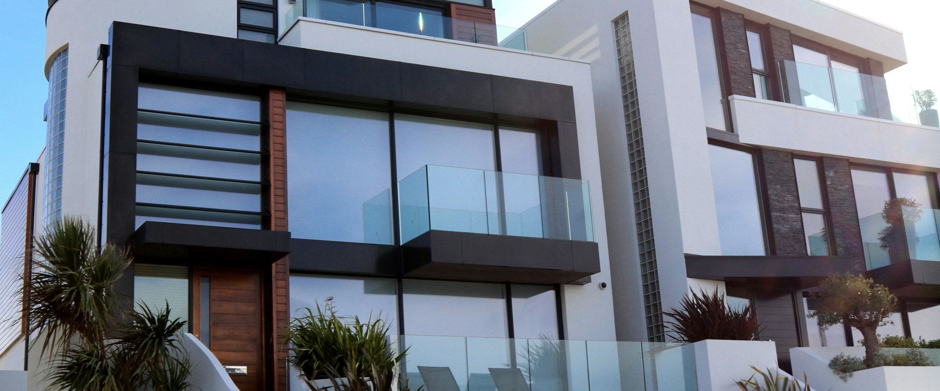 Expert Tips For Hiring Exterior Contractors For Your Home Remodel In Tigard, OR