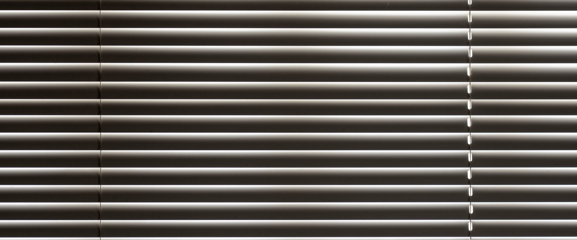 Enhance Your Home Remodel with Custom Blinds in Merrick