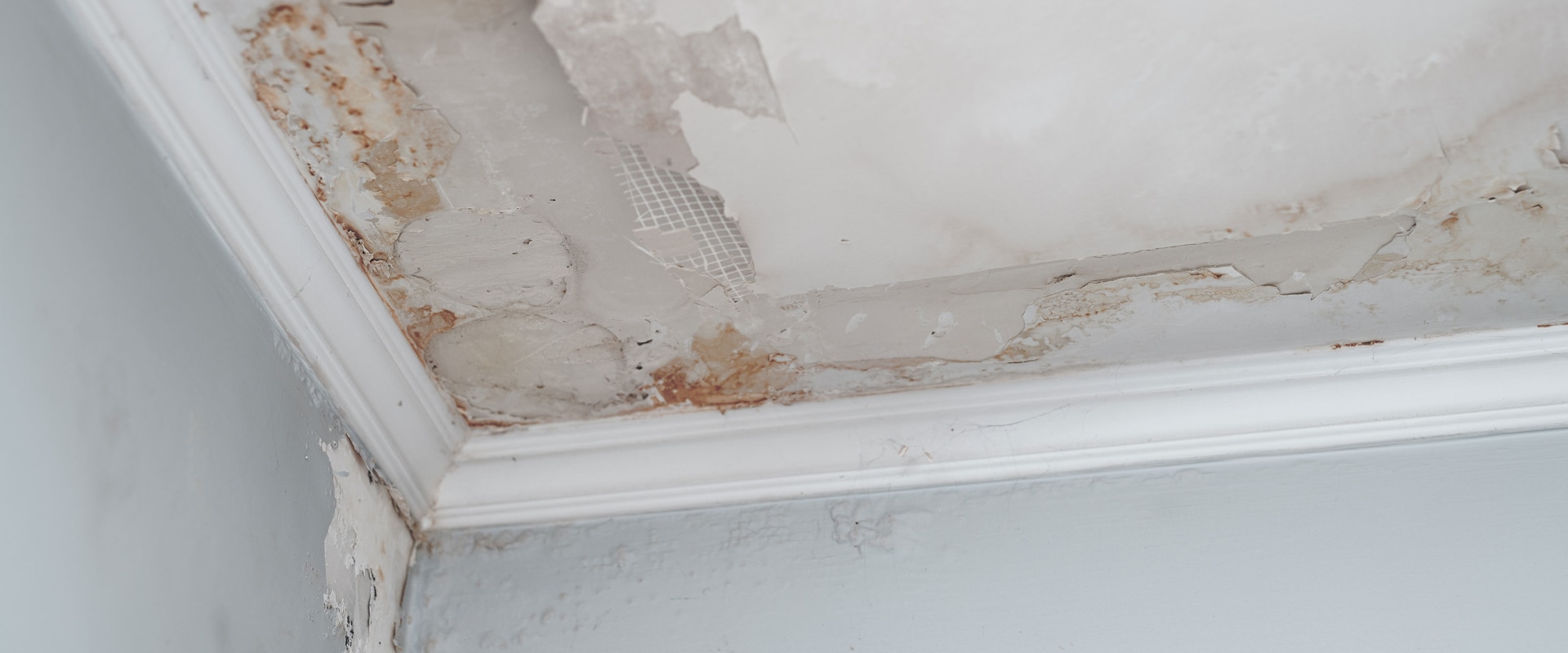 Navigating The Home Remodel Process After Water Damage With A Beaverton, OR Restoration Contractor