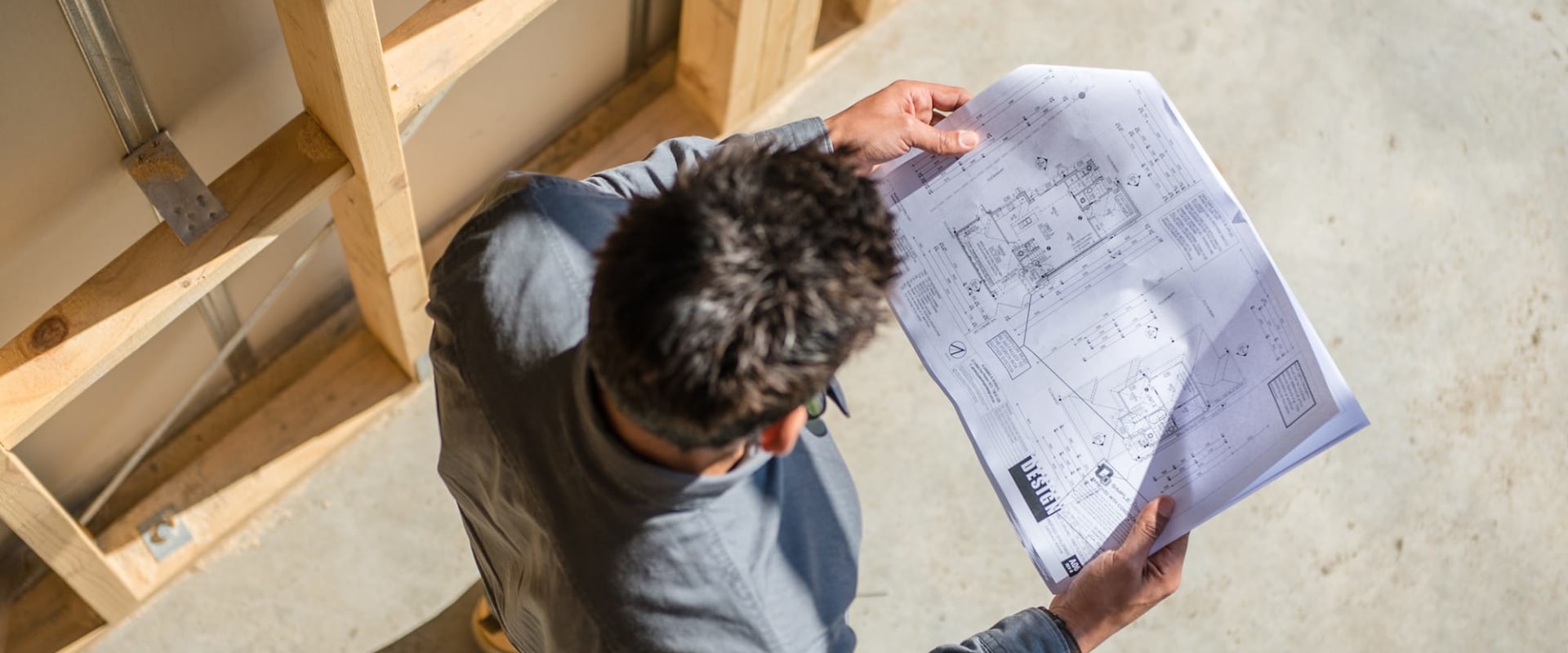 Remodeling While Moving: Tips for Managing Both