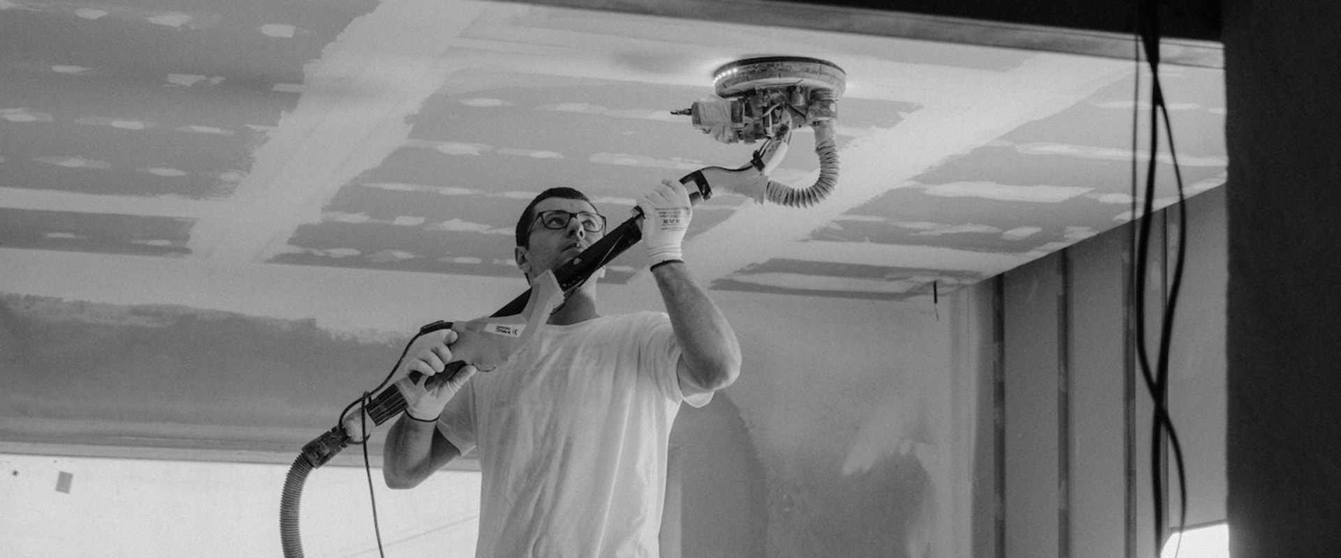 Choosing The Right Restoration Contractor For Your Home Remodel In Tampa, FL