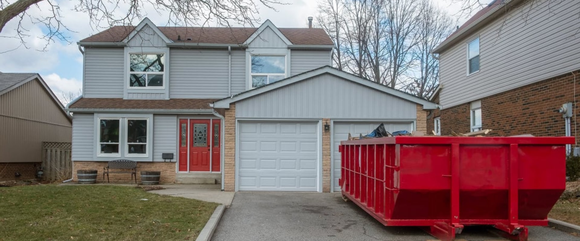 How To Choose The Right Residential Dumpster Rental When Remodeling Your Home In Louisville