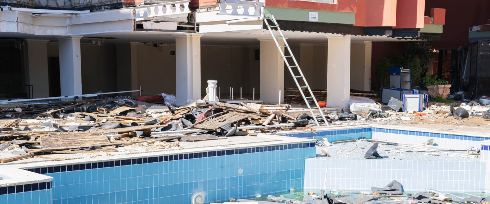 Splash Into Style: Pool Repair As A Vital Component Of Your San Diego Home Remodel