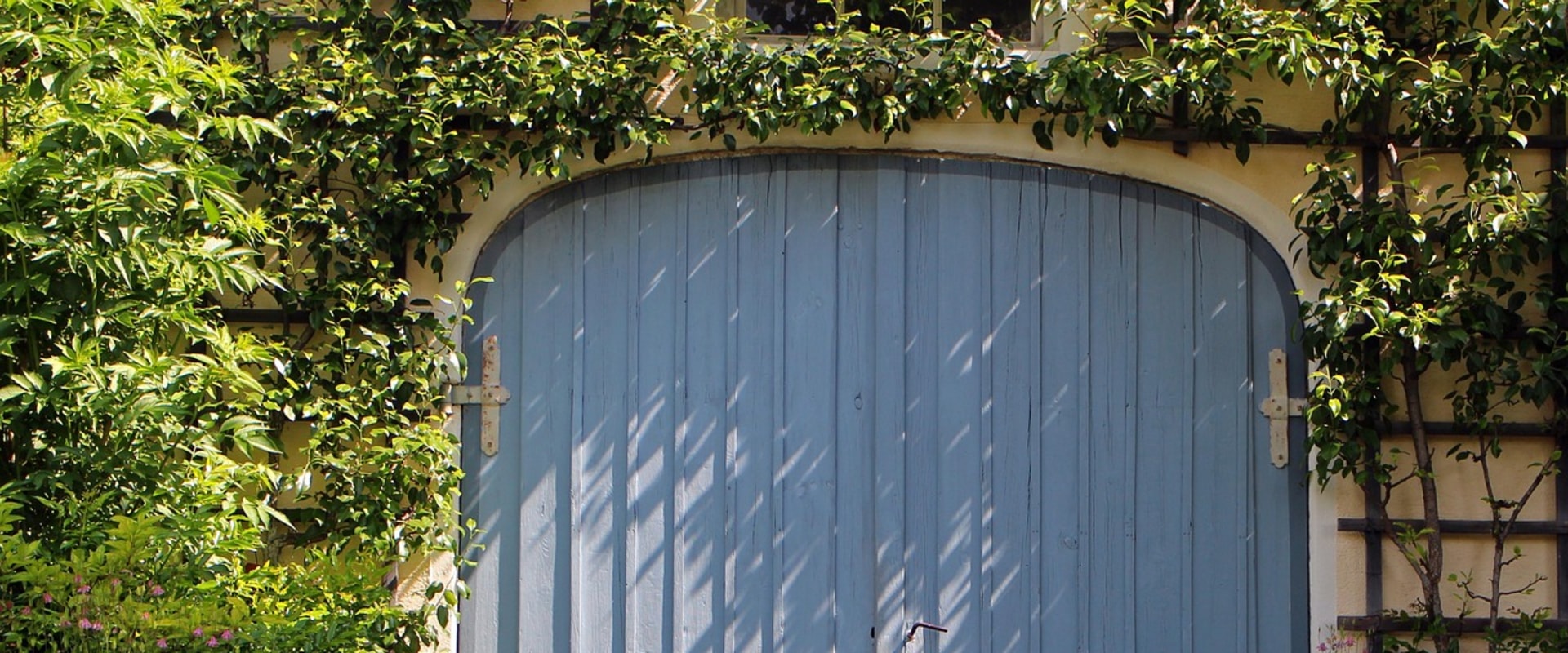 Upgrade Your Home: Modern Garage Door Openers in Castle Rock