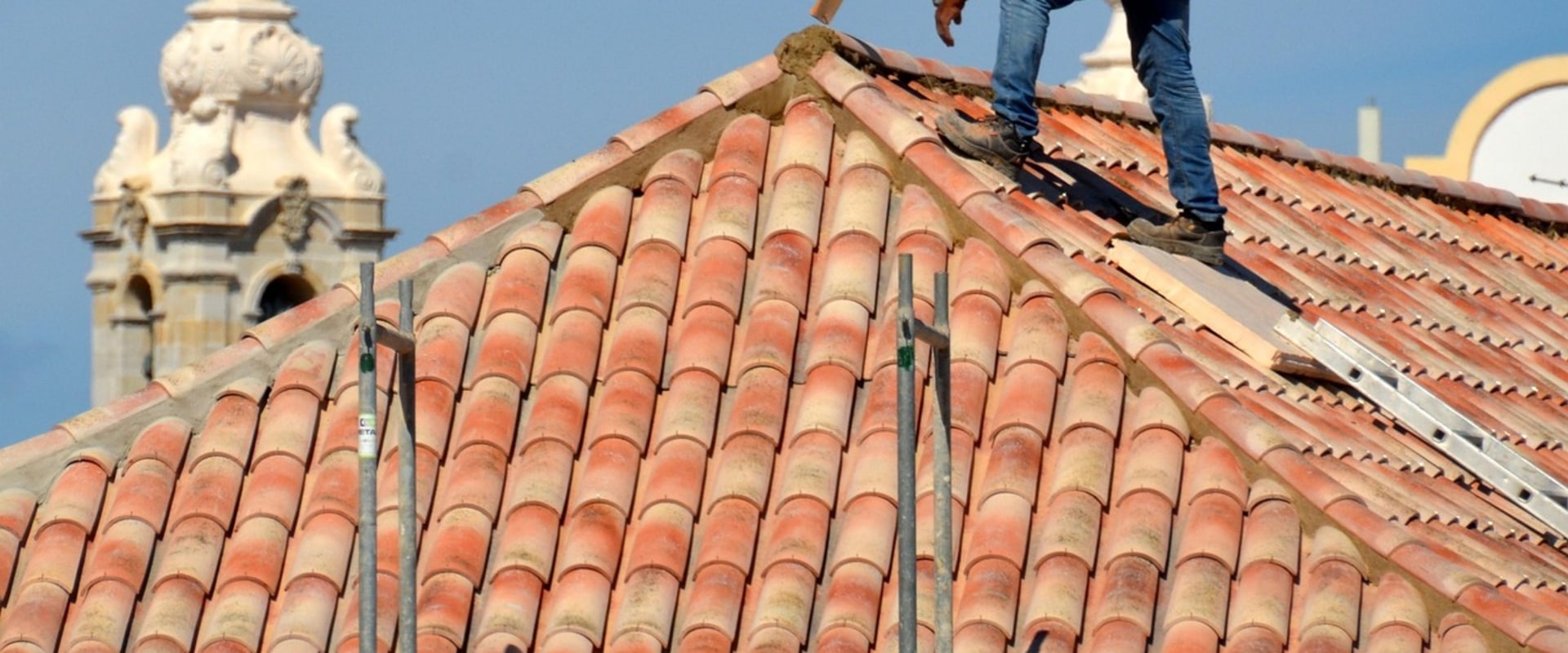 How Emergency Roof Repair Services Can Save Your Austin Home Remodel from Delays