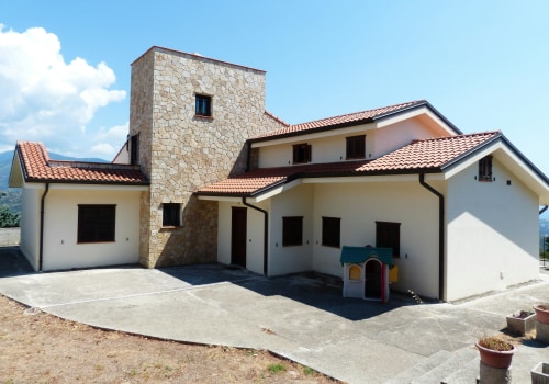 Why Collaborating With A Colorado Roofing Company Is Essential For Your Home Remodel